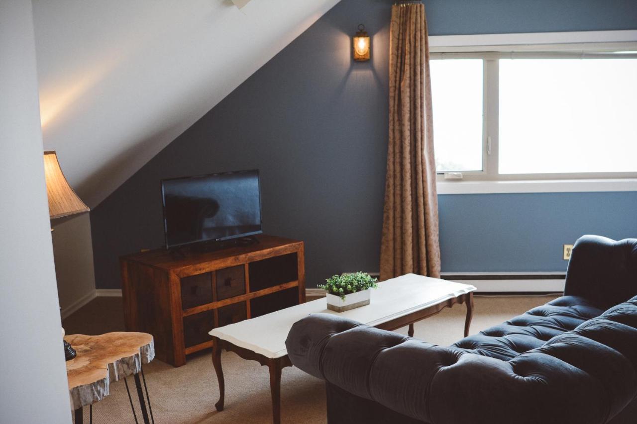 Dashwood Manor Seaside Bed & Breakfast Victoria Dış mekan fotoğraf