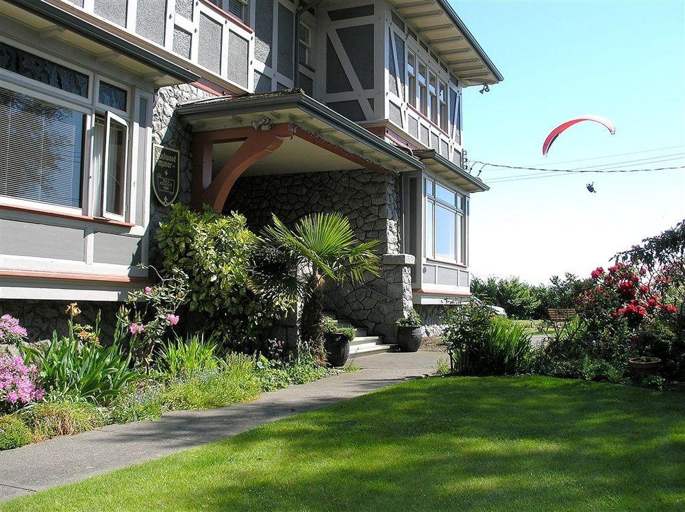 Dashwood Manor Seaside Bed & Breakfast Victoria Dış mekan fotoğraf