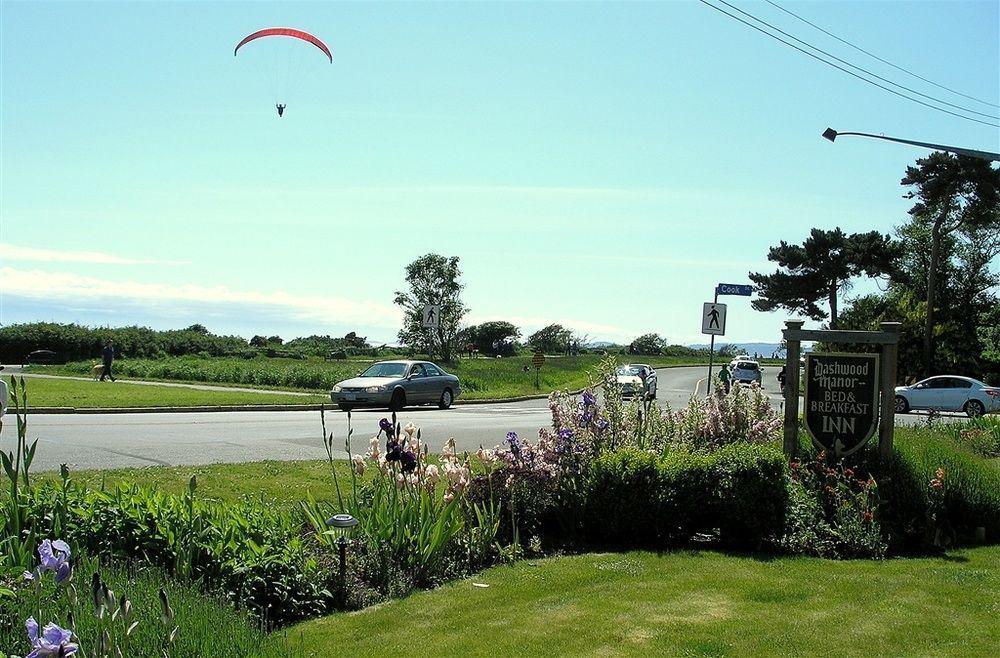 Dashwood Manor Seaside Bed & Breakfast Victoria Dış mekan fotoğraf