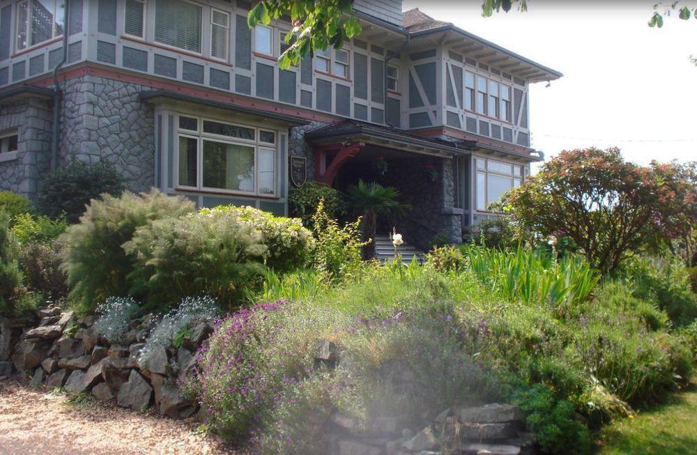 Dashwood Manor Seaside Bed & Breakfast Victoria Dış mekan fotoğraf
